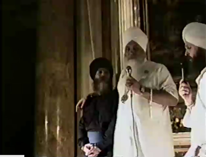 GURU YOGHI.jpg